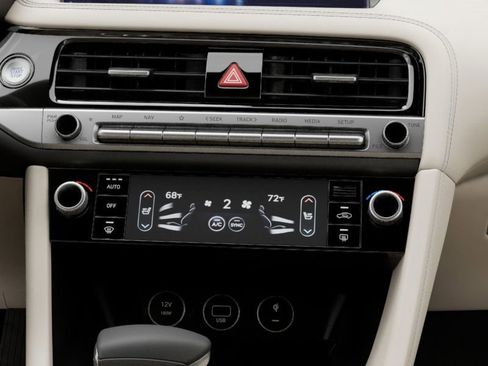 New 2026 Genesis G70 2.5T image 15