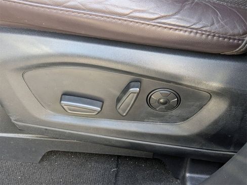 Used 2025 Ford Explorer Platinum w/ LUX Leather Package image 16