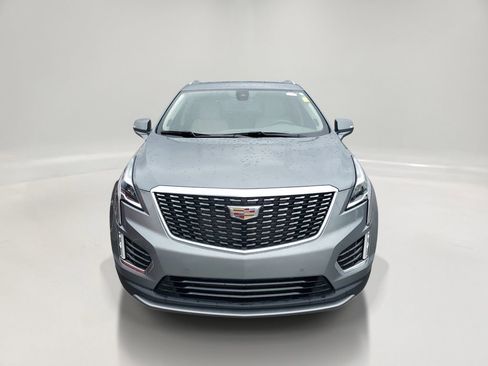 Used 2023 Cadillac XT5 Premium Luxury AWD/4WD image 2