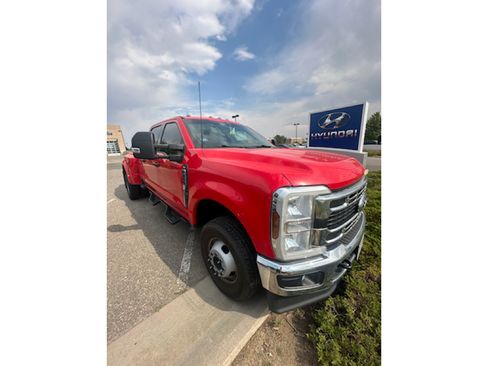 Used 2025 Ford F350 XLT AWD/4WD image 5