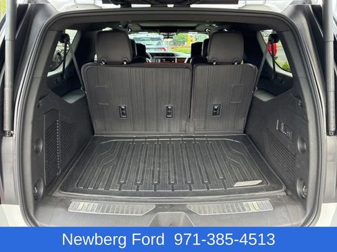 Used 2024 GMC Yukon XL Denali Ultimate AWD/4WD image 35