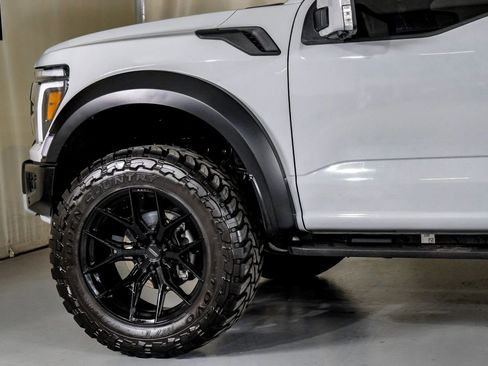 Used 2024 Ford F150 Raptor image 12