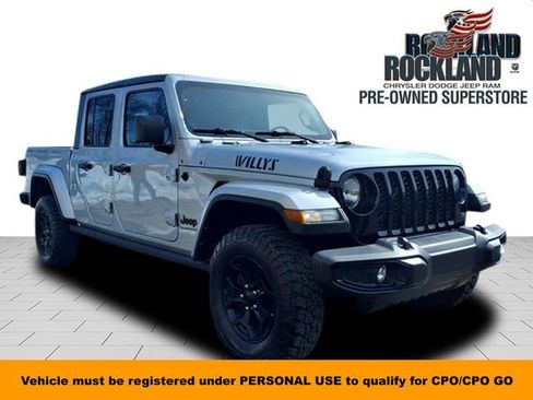 Used 2022 Jeep Gladiator Sport AWD/4WD image 1