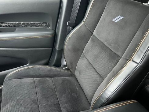Used 2023 Dodge Durango R/T w/ Hemi Orange Plus Package AWD/4WD image 37