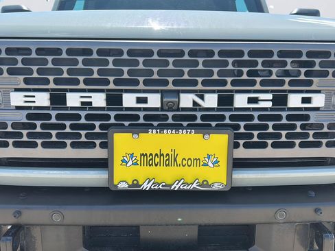 Certified 2023 Ford Bronco Badlands AWD/4WD image 32