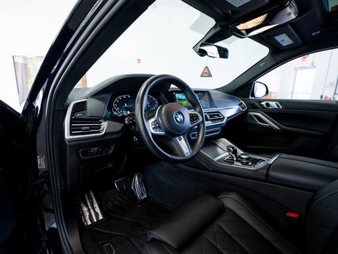 Used 2023 BMW X6 xDrive40i w/ M Sport Package AWD/4WD image 31