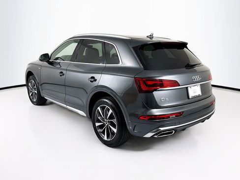 Used 2022 Audi Q5 2.0T Premium Plus w/ Premium Plus Package AWD/4WD image 7