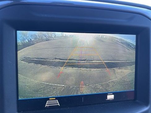 Used 2019 Chevrolet Silverado 1500 Custom Trail Boss image 16