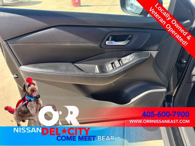 Used 2026 Nissan Rogue SL AWD/4WD image 14