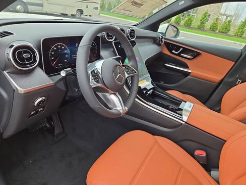 New 2026 Mercedes-Benz GLC 300 4MATIC image 25