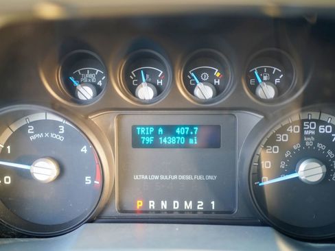 Used 2015 Ford F550 2WD Regular Cab Super Duty image 31