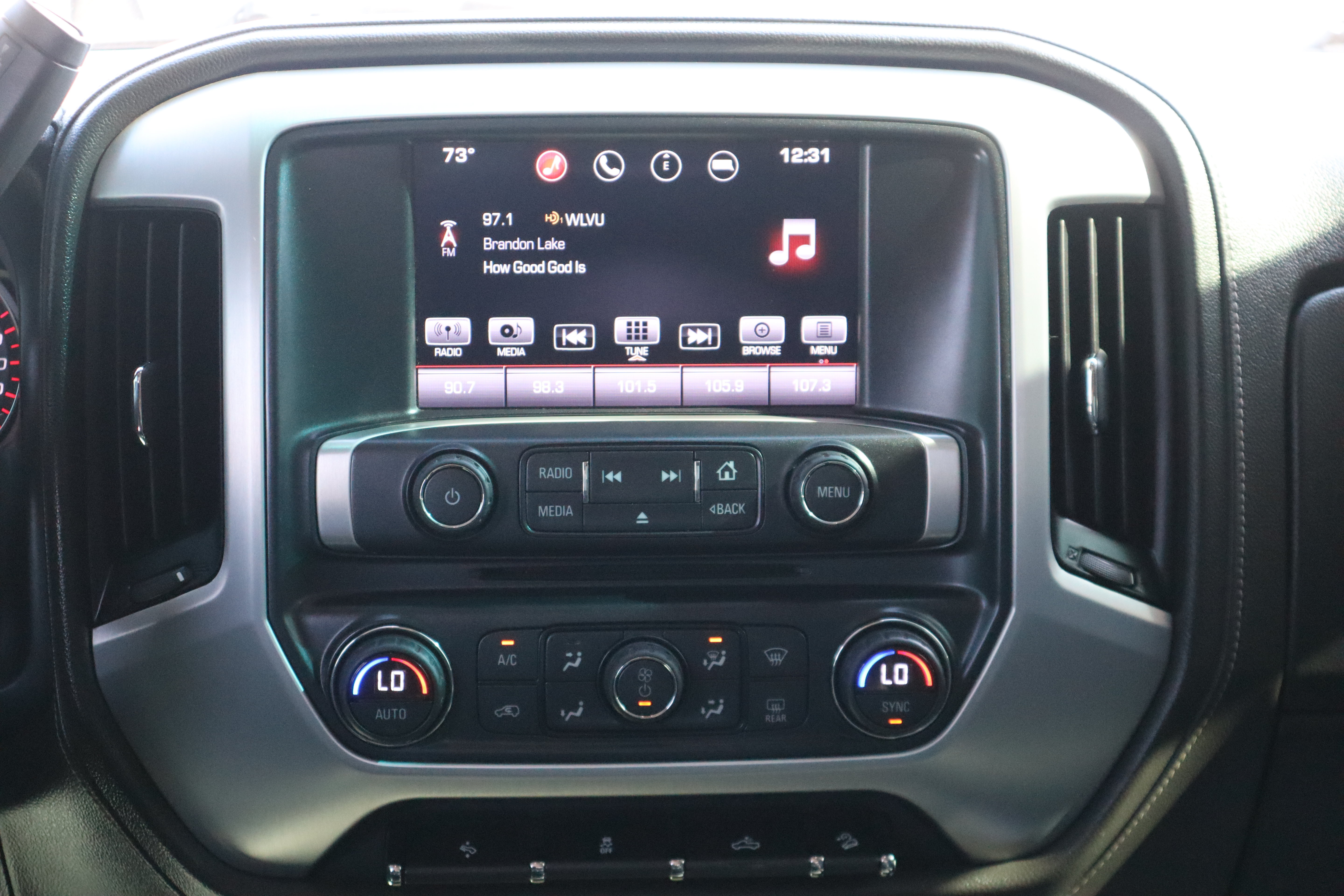 Used 2016 GMC Sierra 1500 SLE w/ SLE Value Package AWD/4WD image 14