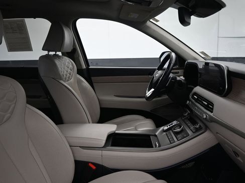 Used 2021 Hyundai Palisade Limited w/ Cargo Package image 10