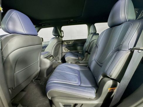 New 2026 INFINITI QX80 4WD w/ Sport Exterior Package image 31