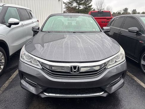 Used 2017 Honda Accord EX-L image 2