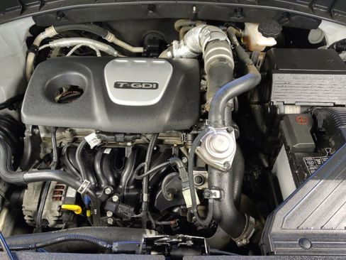 Used 2016 Hyundai Tucson Sport image 30
