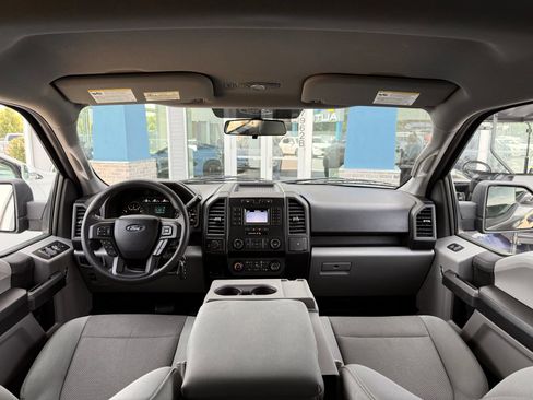 Used 2018 Ford F150 XL w/ XL Power Equipment Group AWD/4WD image 2