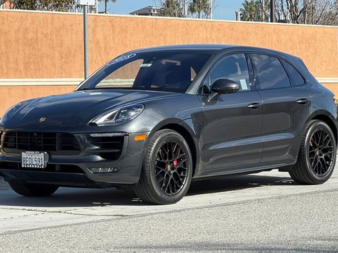 Used 2018 Porsche Macan GTS image 8