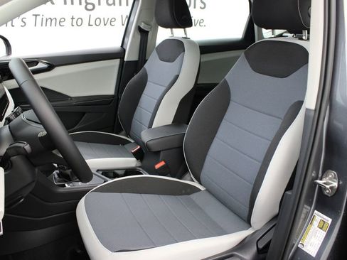 New 2026 Volkswagen Taos S image 12