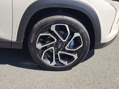 New 2026 Chevrolet Trax RS w/ Driver Confidence Package FWD image 9