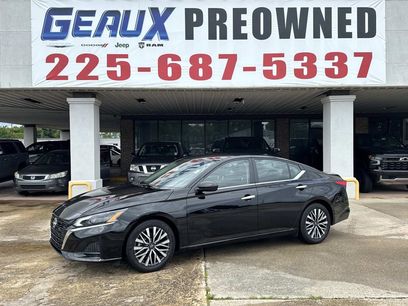 Used 2025 Nissan Altima 2.5 SV