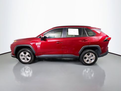 Used 2023 Toyota RAV4 XLE w/ Convenience Package image 9