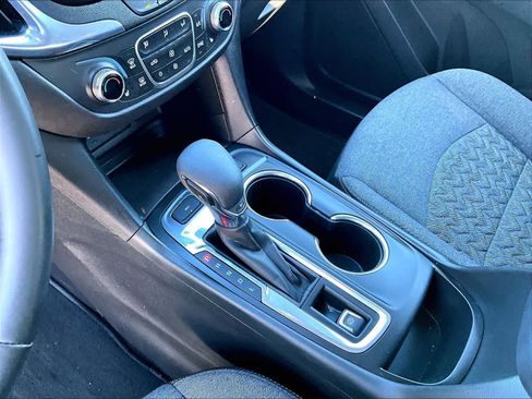 Used 2023 Chevrolet Equinox LT image 20