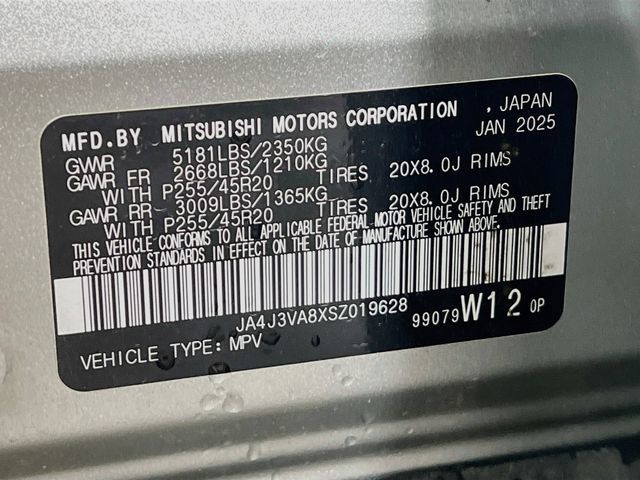 Used 2025 Mitsubishi Outlander SE FWD image 30