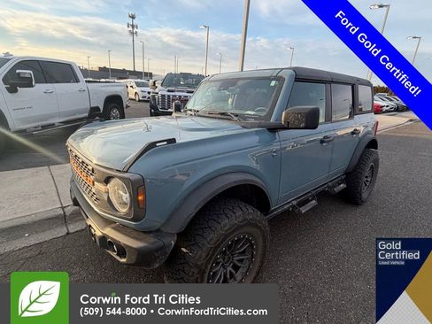 Used 2023 Ford Bronco Black Diamond image 13