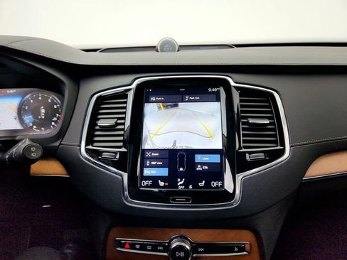 Used 2018 Volvo XC90 T6 Inscription w/ Convenience Package image 28