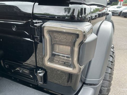 Used 2023 Jeep Wrangler Sport AWD/4WD image 45