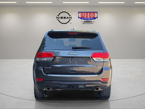 Used 2021 Jeep Grand Cherokee Overland AWD/4WD image 3