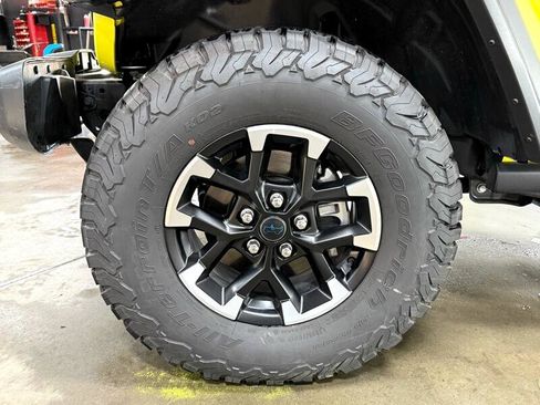 Used 2024 Jeep Wrangler Unlimited Rubicon 4xe image 12