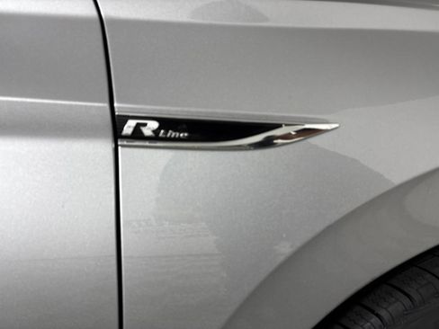Used 2021 Volkswagen Jetta R-Line FWD image 38