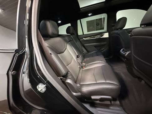 Used 2024 Cadillac XT6 Sport w/ LPO, Floor Liner Package AWD/4WD image 14