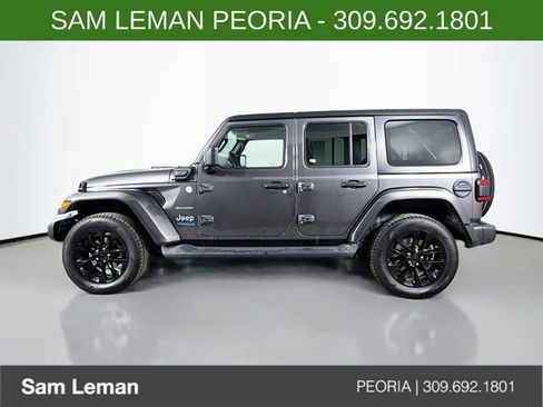Used 2022 Jeep Wrangler Unlimited Sahara w/ Cold Weather Group image 4