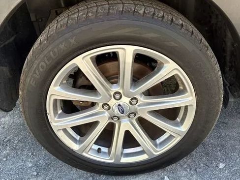 Used 2016 Ford Explorer Limited w/ Equipment Group 301A AWD/4WD image 19