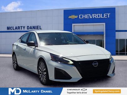 Used 2025 Nissan Altima 2.5 SV