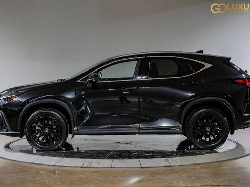 Used 2024 Lexus NX 250 FWD image 13