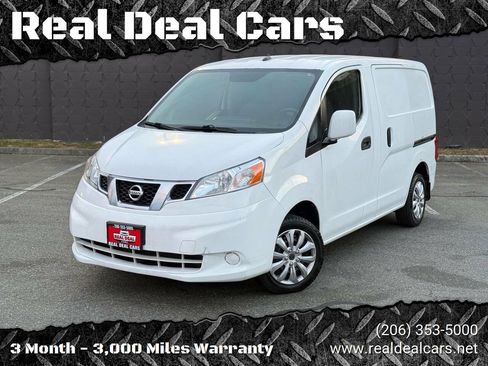 Used 2017 Nissan NV200 SV w/ Technology Package FWD image 1