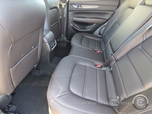 New 2025 MAZDA CX-5 Signature image 24