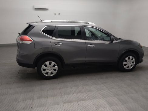 Used 2016 Nissan Rogue S w/ Appearance Package AWD/4WD image 10