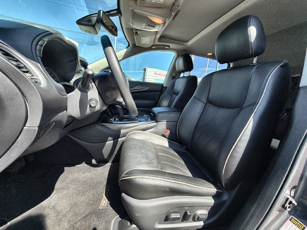 Used 2019 INFINITI QX60 Luxe w/ Essential Package AWD/4WD image 19