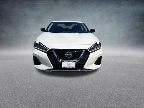 Used 2023 Nissan Maxima SV w/ Floor Mat Group FWD image 15