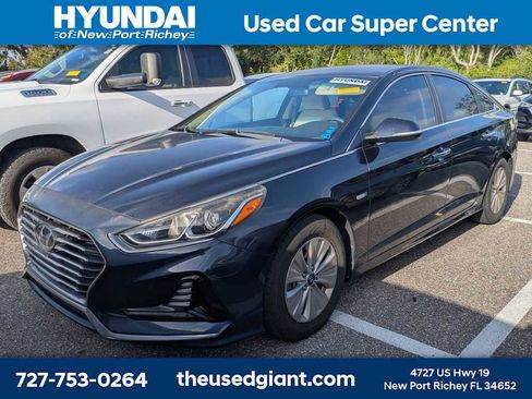 Used 2018 Hyundai Sonata SE FWD image 1