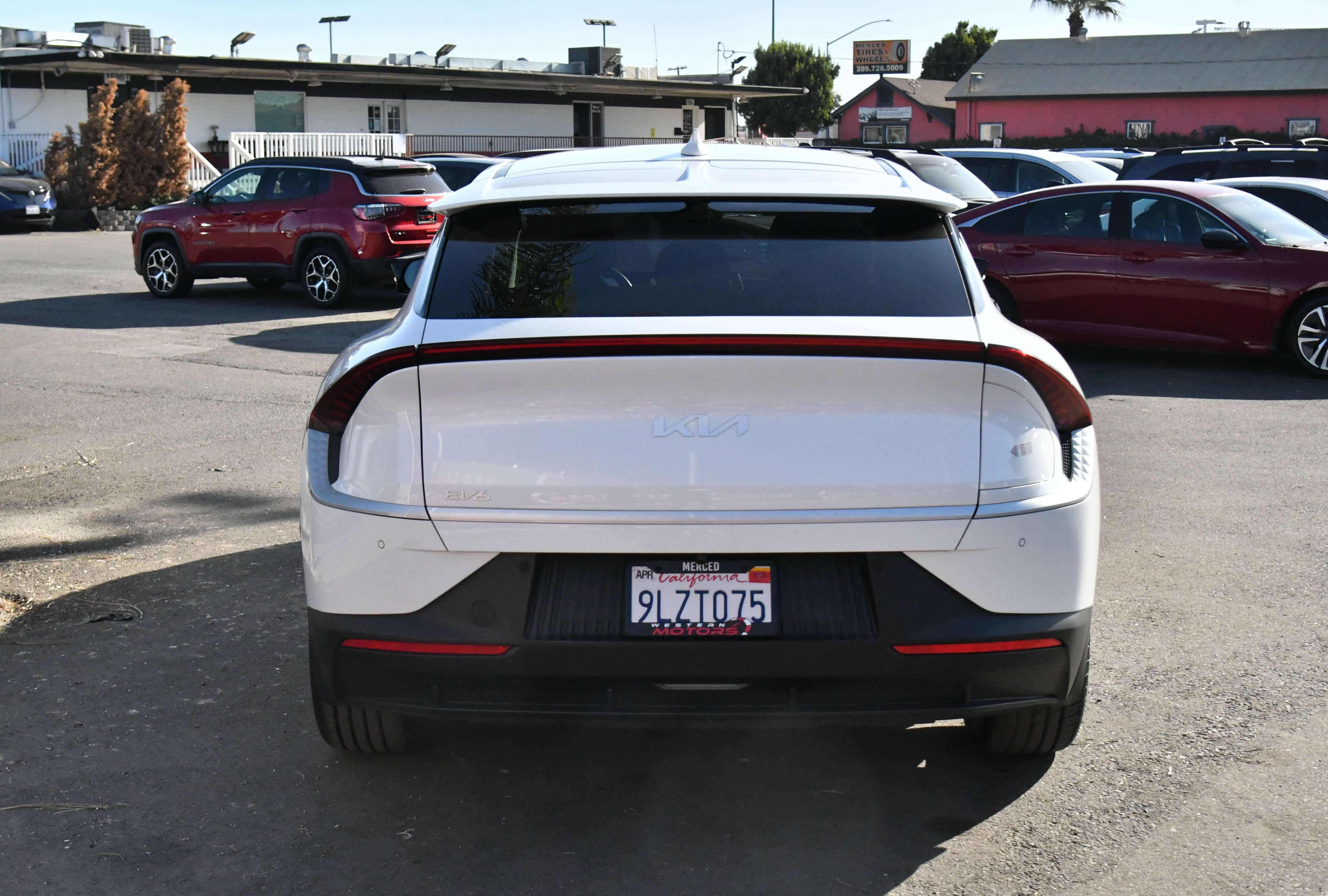 Used 2024 Kia EV6 Light RWD image 7