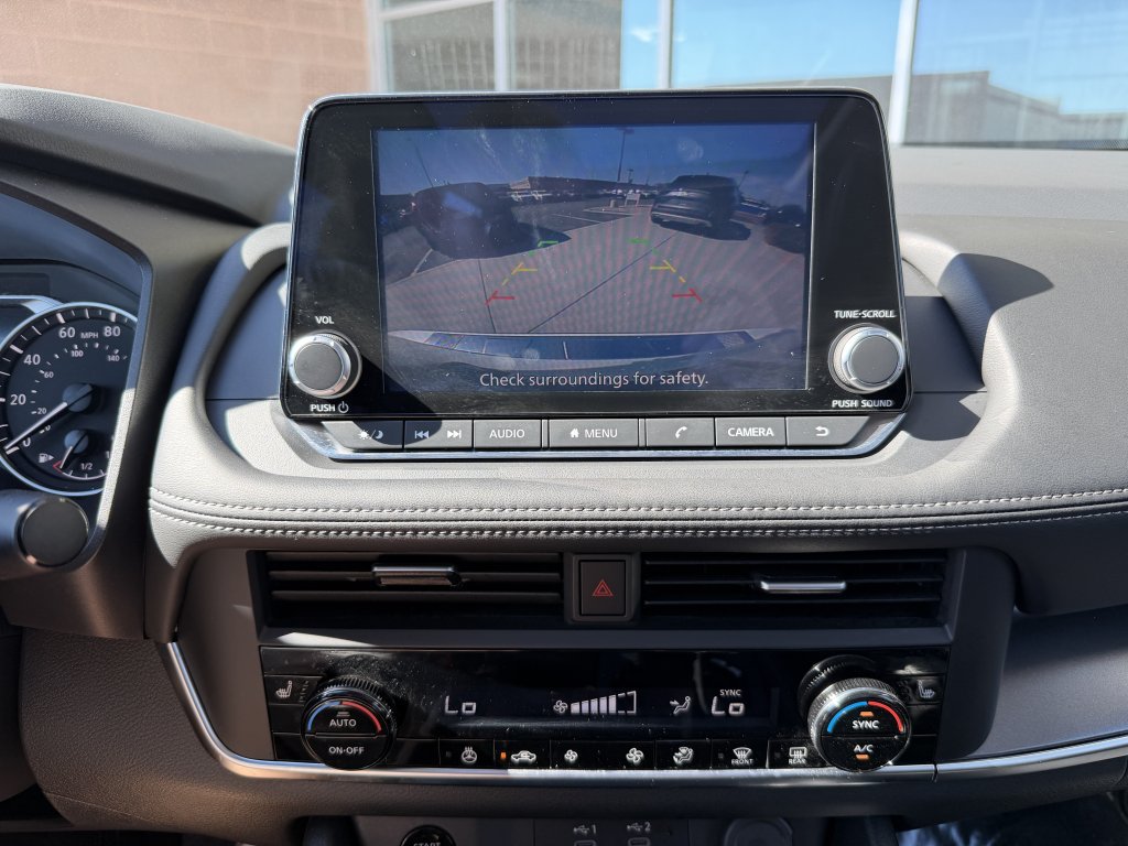 Used 2026 Nissan Rogue SV w/ SV Premium Package FWD image 22