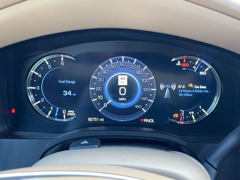 Used 2020 Cadillac Escalade ESV Platinum image 29