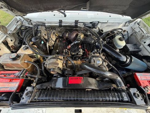 Used 1997 Ford F450 2WD Regular Cab Super Duty image 19