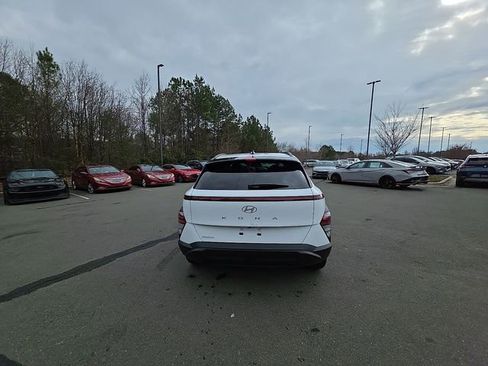 New 2026 Hyundai Kona SEL Sport FWD image 15